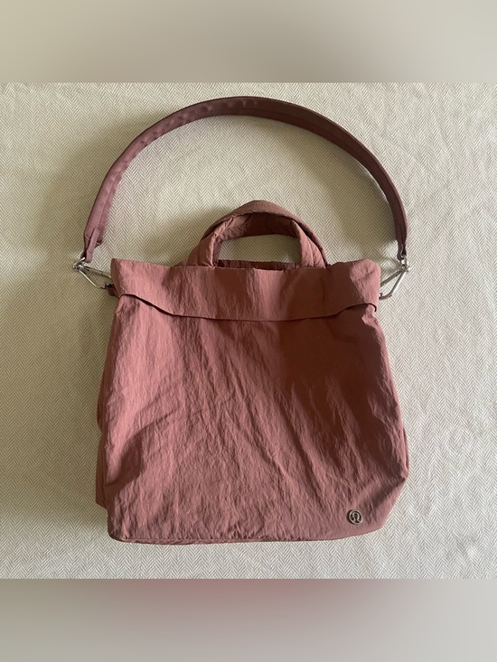 lululemon athletica Handbags - Lululemon Tote Bag
